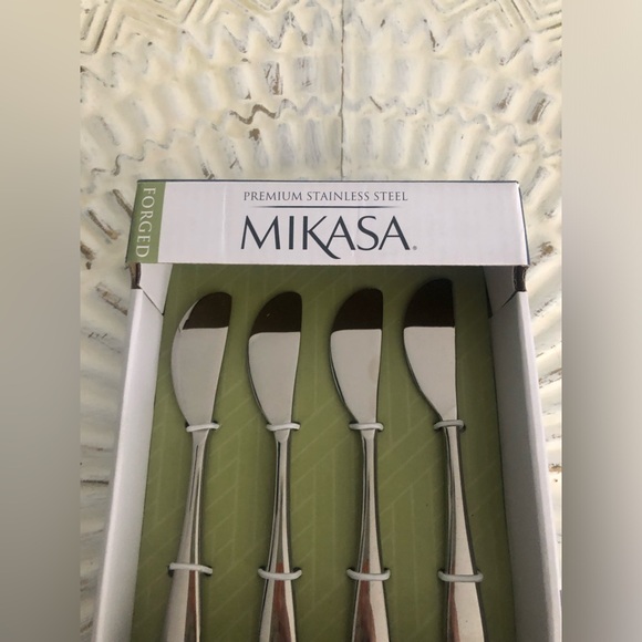 MIKASA Premium Stainless Steel Serena Spreaders 4 Pack - Picture 3 of 7